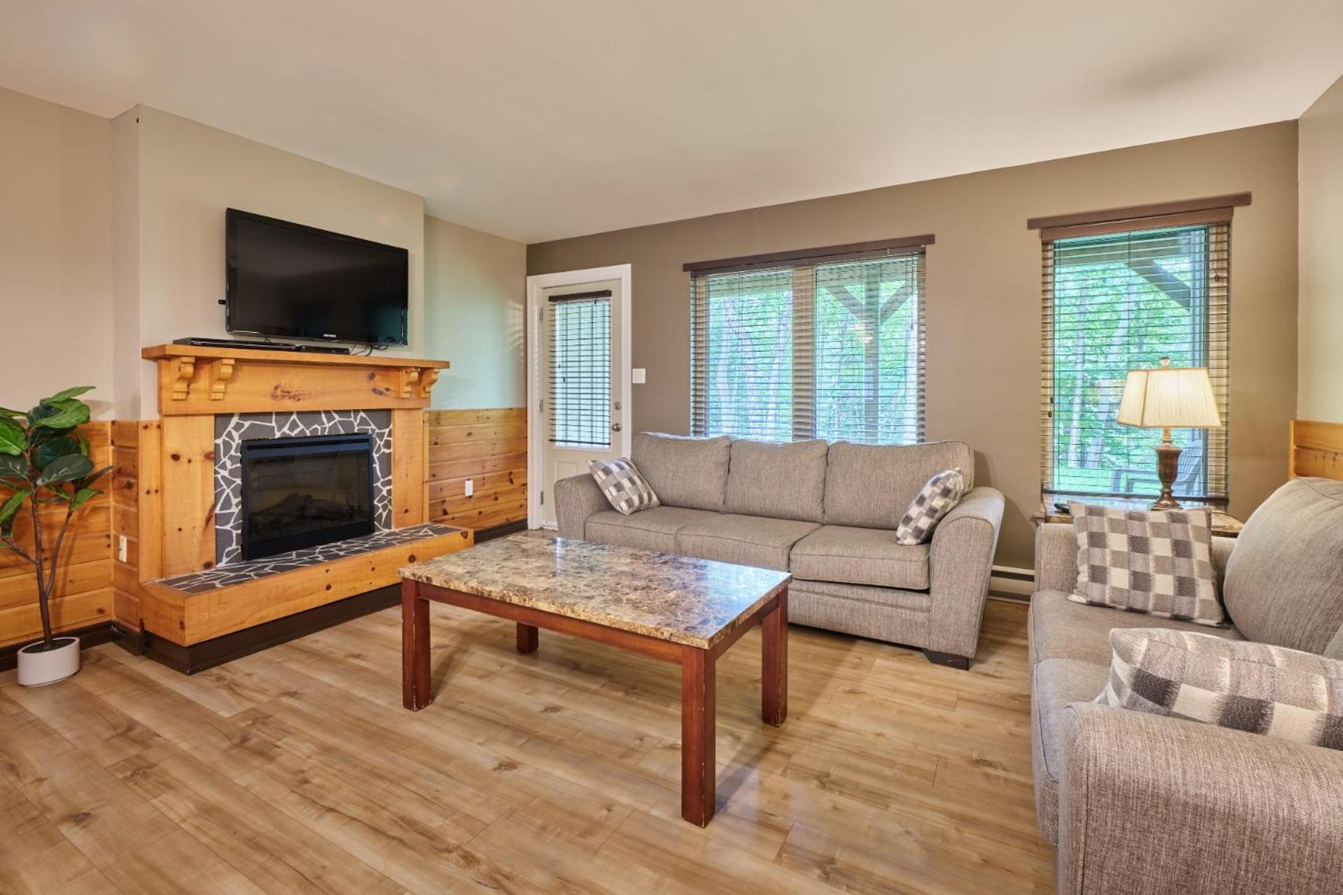 Marblewood Village Resort Steady Brook Экстерьер фото
