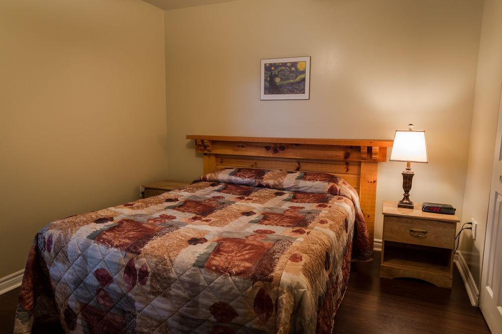 Marblewood Village Resort Steady Brook Экстерьер фото